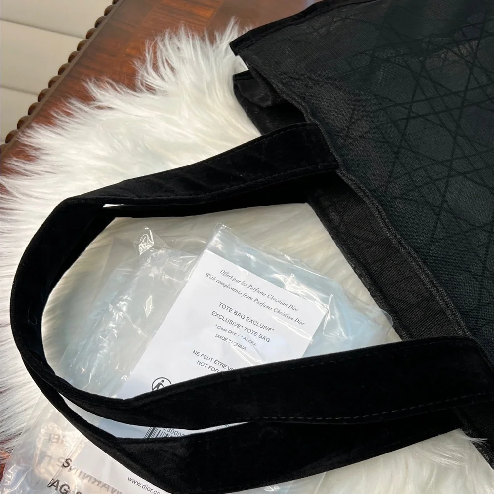 Dior Limited Edition Beauty Black Mesh Tote Bag NWOT - Picture 13 of 17